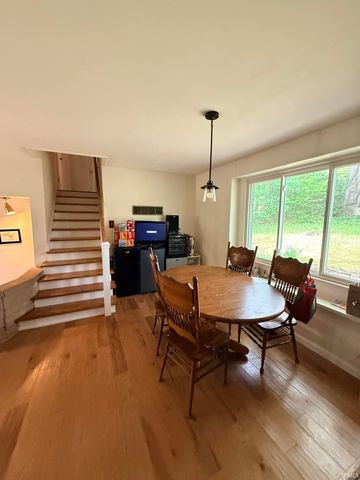 1310 E Prairie Drive, Bloomington, IN 47408
