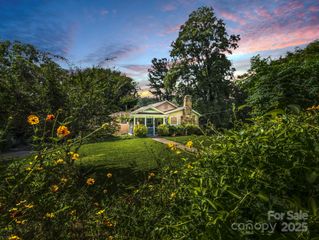 544 29th Street Place SW, Hickory, NC 28602