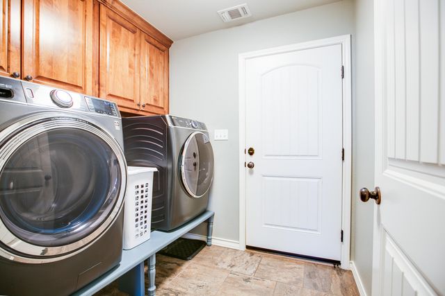 6121 Hallye Court, San Angelo, TX 76904