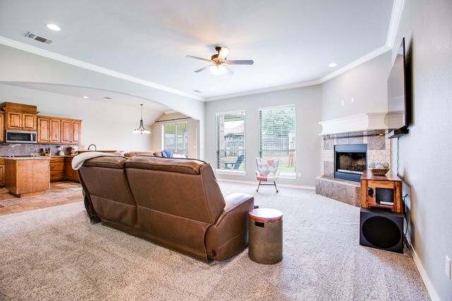 6121 Hallye Court, San Angelo, TX 76904