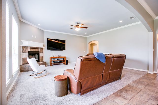 6121 Hallye Court, San Angelo, TX 76904