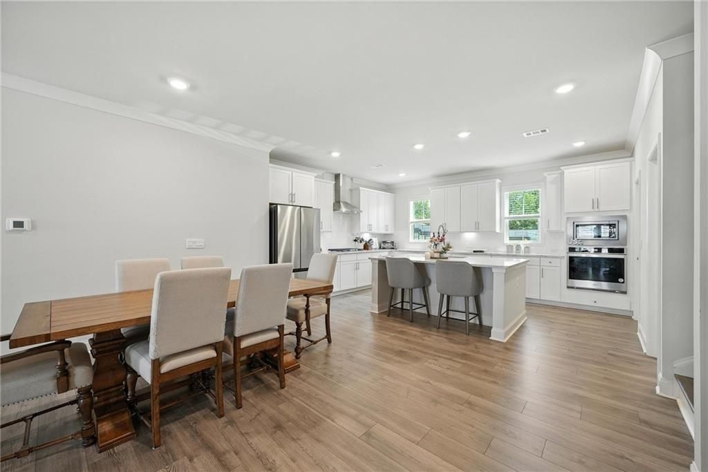 Image 11 of property listing at 3411 SWALLOWTAIL Terrace, Duluth, GA 30096