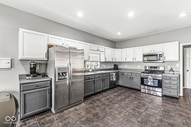 12974 Brookhaven Drive, Fishers, IN 46037