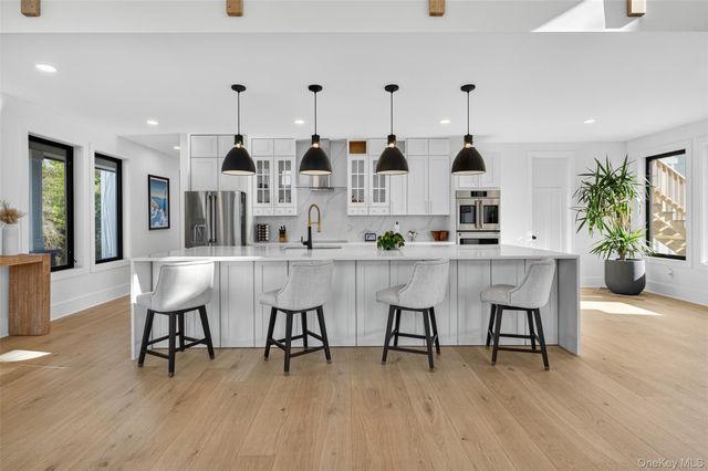 6 Misty Ridge Road, Gardiner, NY 12525