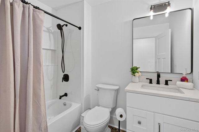 6 Misty Ridge Road, Gardiner, NY 12525