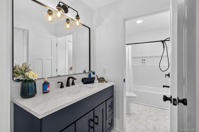 6 Misty Ridge Road, Gardiner, NY 12525