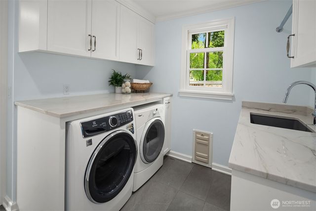 15011 58th Lane NE, Kenmore, WA 98028