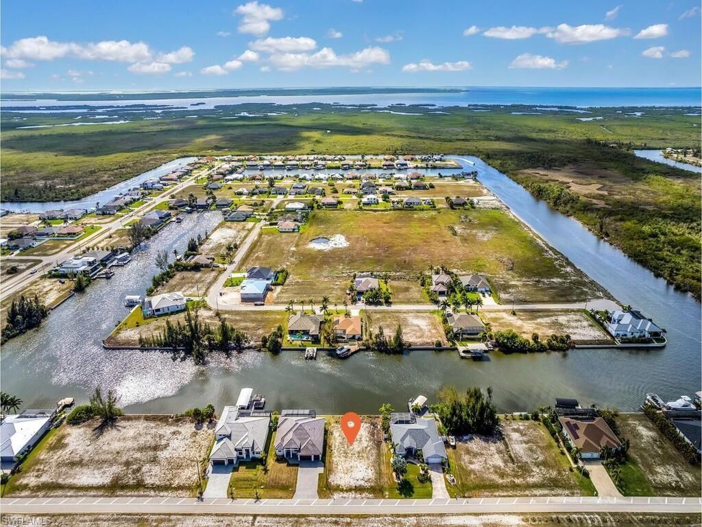 Image 9 of property listing at 1702 Old Burnt Store RD N, Cape Coral, FL 33993