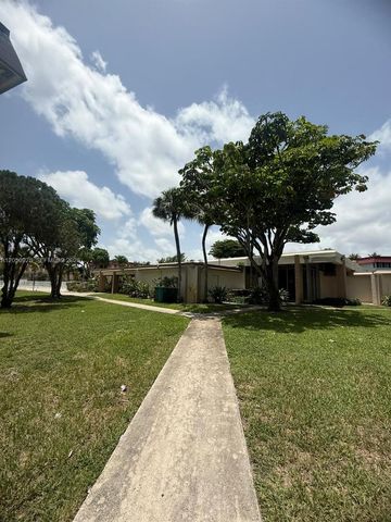 1540 NE 191st St 140, Miami, FL 33179