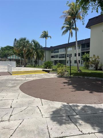1540 NE 191st St 140, Miami, FL 33179