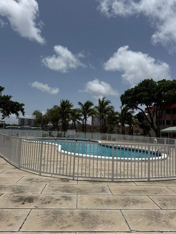 1540 NE 191st St 140, Miami, FL 33179