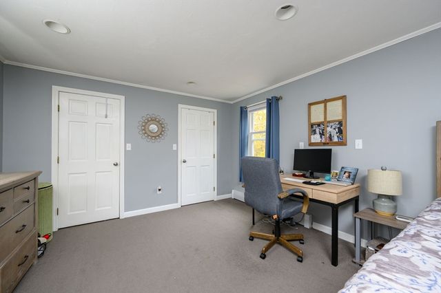 67 School St, Hanover, MA 02339