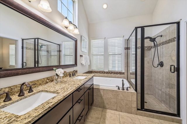 734 Nicholson, Houston, TX 77007