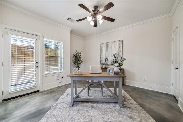 734 Nicholson, Houston, TX 77007