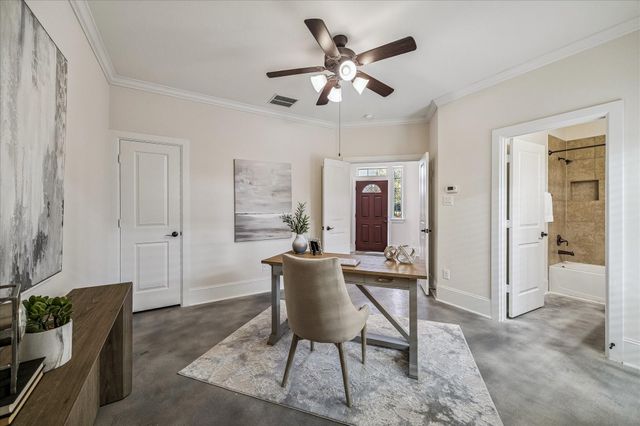 734 Nicholson, Houston, TX 77007