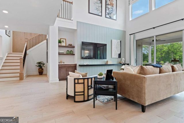 312 Beebalm Street, Woodstock, GA 30188