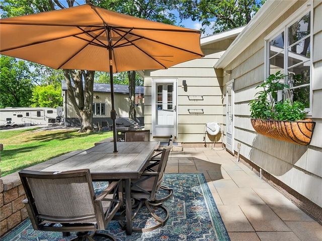 9 Oakwood Ln, Wheatland, NY 14546