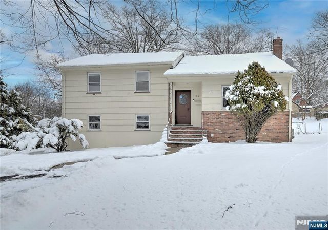 27 Old Short Hills Road, West Orange, NJ 07052