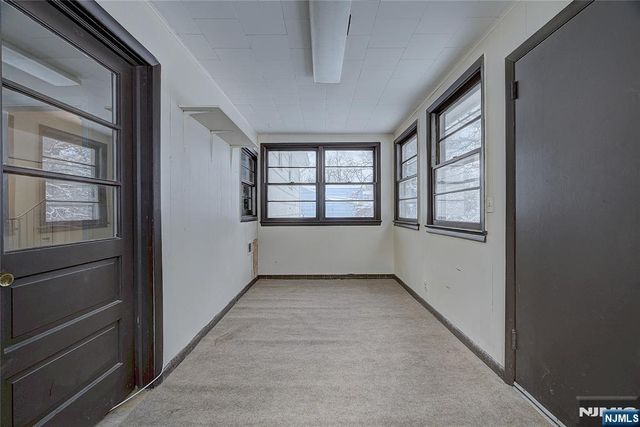 27 Old Short Hills Road, West Orange, NJ 07052