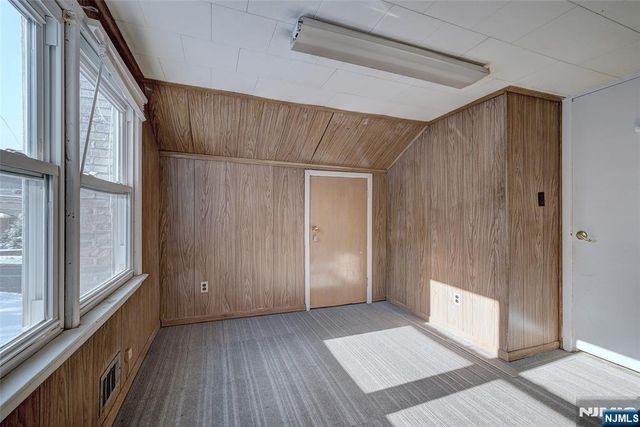 27 Old Short Hills Road, West Orange, NJ 07052