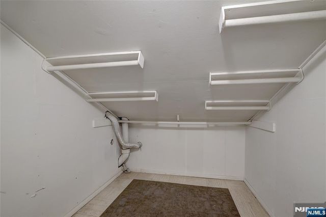 27 Old Short Hills Road, West Orange, NJ 07052