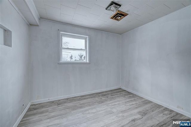 27 Old Short Hills Road, West Orange, NJ 07052