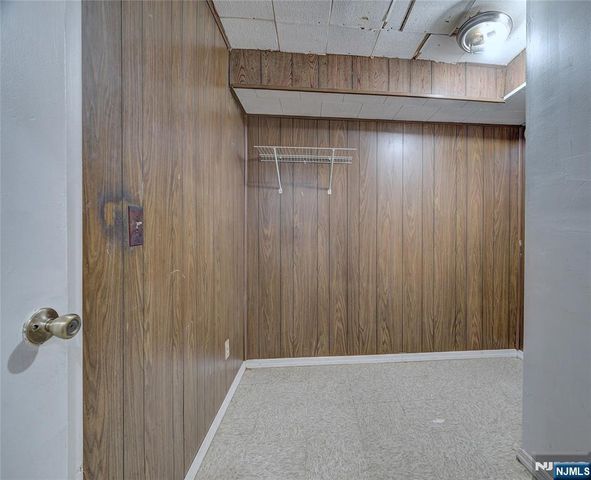 27 Old Short Hills Road, West Orange, NJ 07052