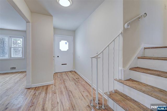 27 Old Short Hills Road, West Orange, NJ 07052