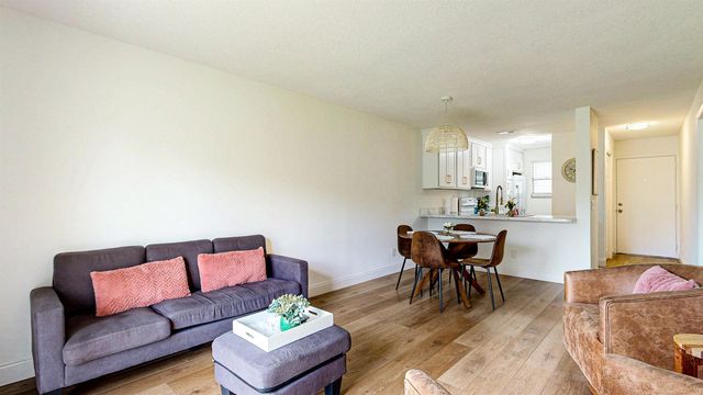 650 W Pope Rd 265, St Augustine, FL 32080