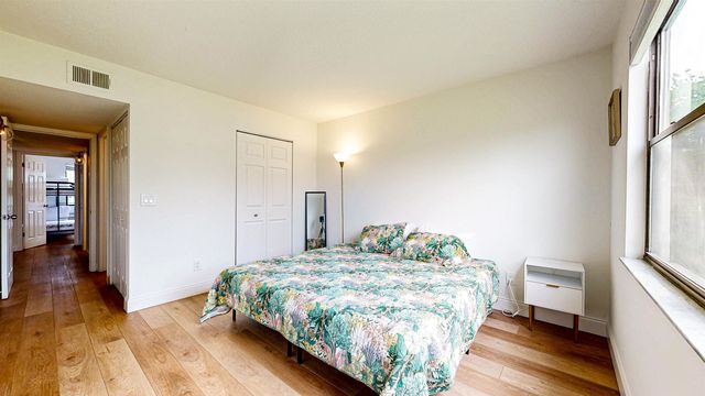 650 W Pope Rd 265, St Augustine, FL 32080