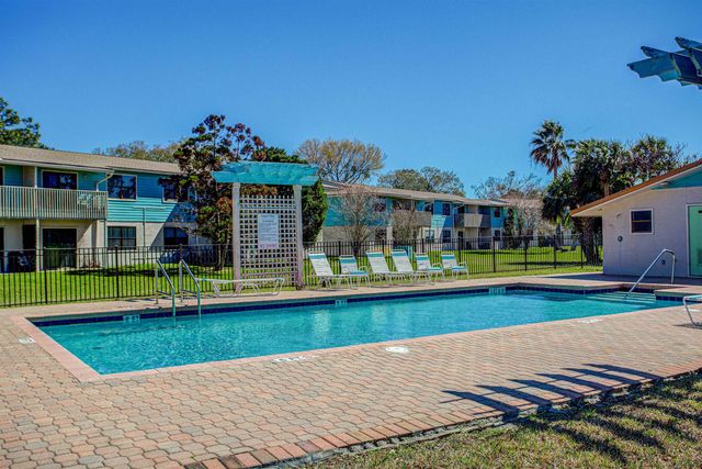 650 W Pope Rd 265, St Augustine, FL 32080