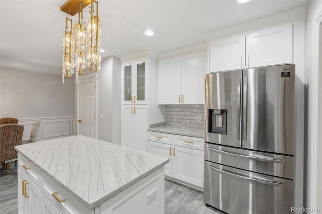 4212 April Lane, Sterling Heights, MI 48310