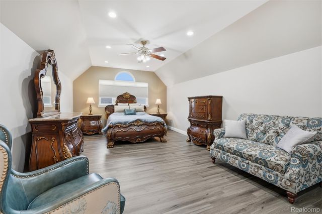 4212 April Lane, Sterling Heights, MI 48310