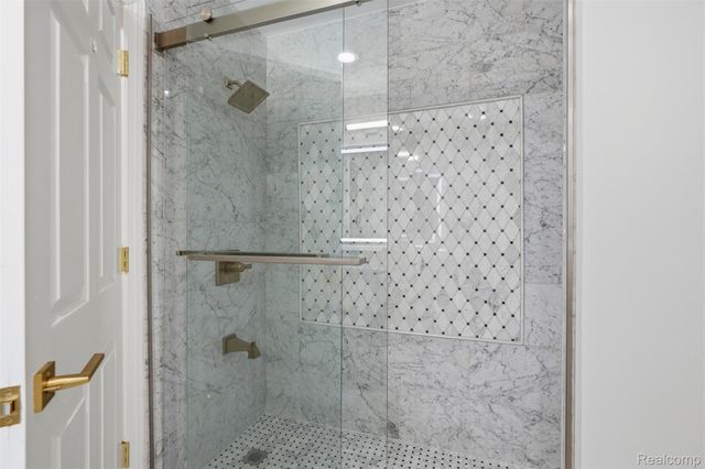 4212 April Lane, Sterling Heights, MI 48310