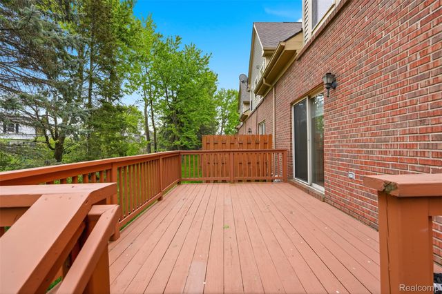 4212 April Lane, Sterling Heights, MI 48310