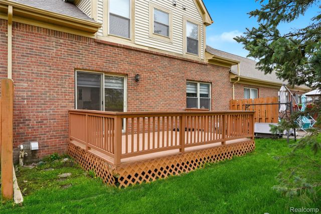 4212 April Lane, Sterling Heights, MI 48310