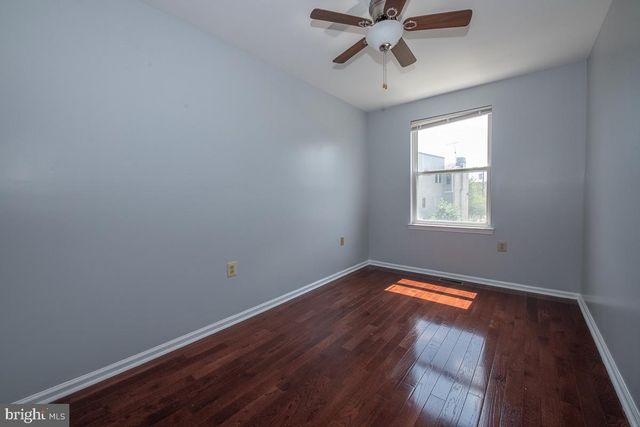 1216 OGDEN ST, Philadelphia, PA 19123