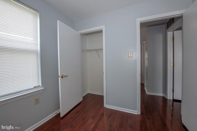 1216 OGDEN ST, Philadelphia, PA 19123