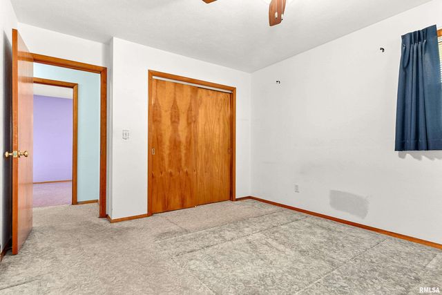 2812 DEVERON Circle, Pekin, IL 61554
