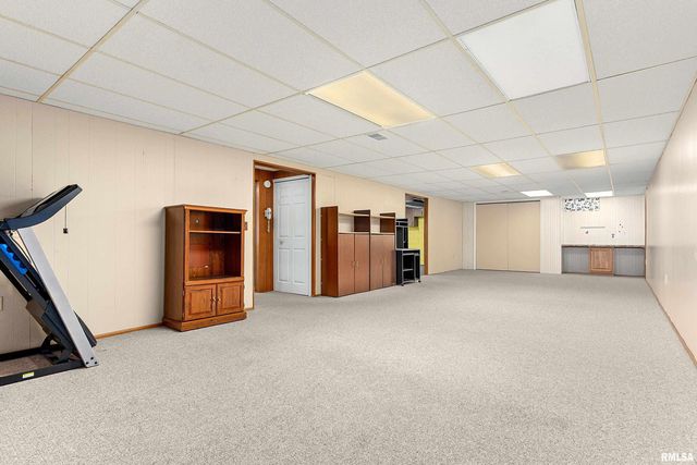 2812 DEVERON Circle, Pekin, IL 61554