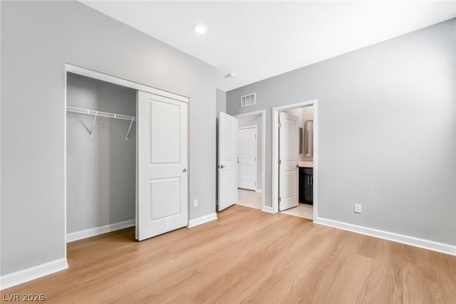 7521 West Mistral Avenue, Las Vegas, NV 89113