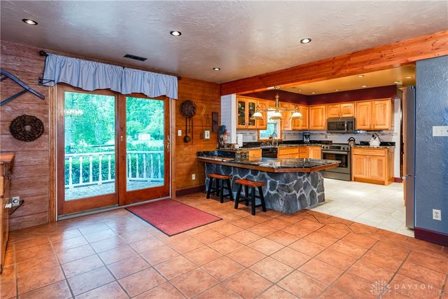 362 N Parkview Road, Woodstock, OH 43084
