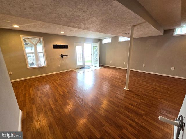 5406 LOMAX WAY, Woodbridge, VA 22193