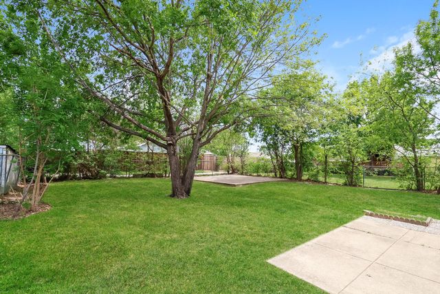 2918 Rayswood Drive, Carrollton, TX 75007