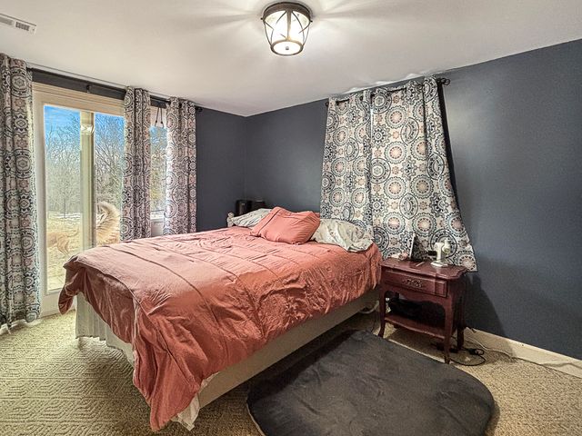 1880 E RTE M, Hartsburg, MO 65039