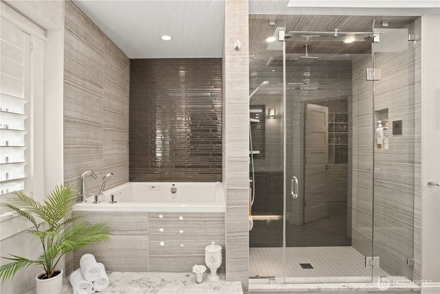 8612 SE 36th Street, Mercer Island, WA 98040