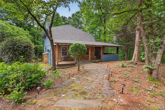 130 Maggie Rufus Lane, Westminster, SC 29693
