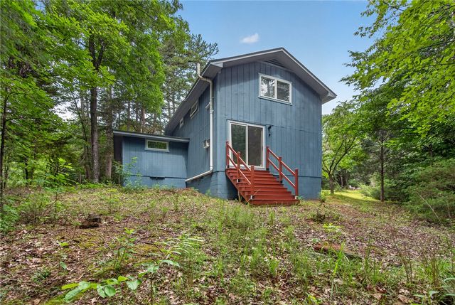 130 Maggie Rufus Lane, Westminster, SC 29693