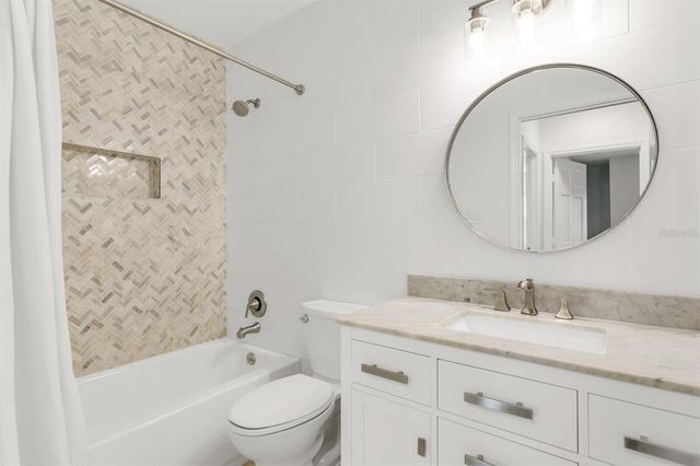 3021 W BAY VILLA AVENUE, Tampa, FL 33611