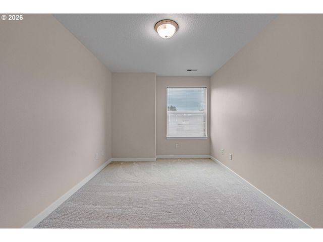 2439 Se 63RD Way, Hillsboro, OR 97123